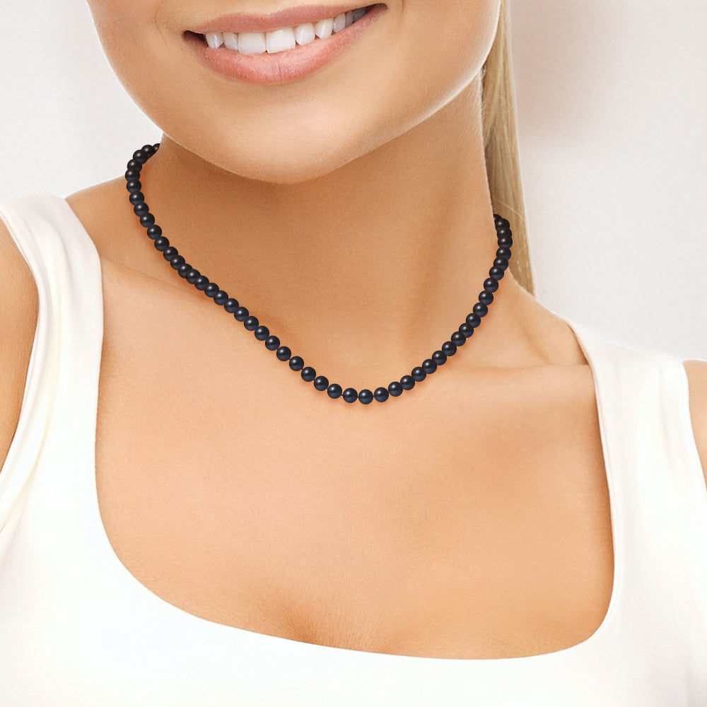 Collier de perles noires naturelles